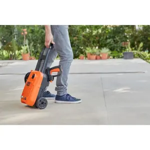 perilica-visokog-pritiska-blackdecker-bepw1650-1650w-120bar-33500-wlononwcrbr06.webp