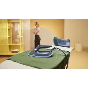philips-6000-series-psg604220-steam-ironing-station-2400-w-1-69338-wlononwcrajg3.webp