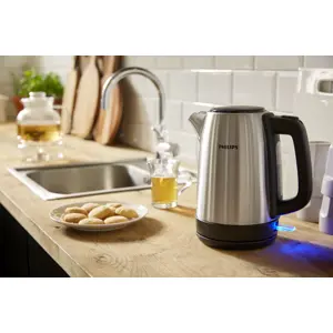 philips-daily-collection-hd935090-electric-kettle-17-l-2200--20199-wlononwcrfoii.webp