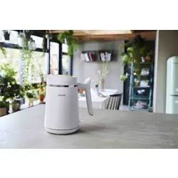 philips-eco-conscious-edition-hd936510-5000-series-kettle-46683-agdphicze0083.webp