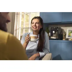 philips-series-2200-ep223010-coffee-maker-fully-auto-espress-73712-agdphiexp0109.webp