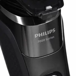 philips-shaver-series-7000-s788755-wet-and-dry-electric-shav-55765-agdphigol0338.webp