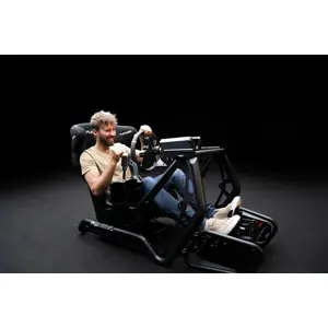 playseat-sensation-pro-actifitbox-1-20099-wlononwcroem2.webp