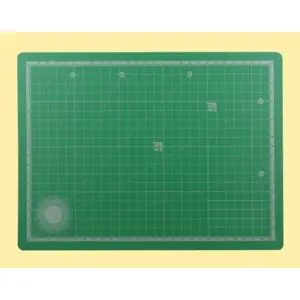 podloga-za-rezanje-a4-300x220x2-mm-27932-6040002230.webp