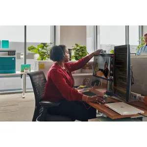 poly-blackwire-3325-stereo-microsoft-teams-certified-usb-c-h-22288-wlononwcrfix5.webp
