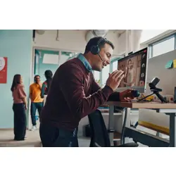 poly-voyager-focus-2-microsoft-teams-certified-with-charge-s-44983-wlononwcrckr9.webp