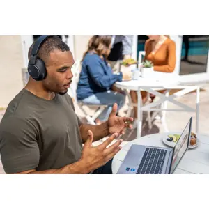 poly-voyager-surround-80-uc-microsoft-teams-certified-usb-c--27918-perpo2slu0092.webp