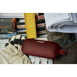 prijenosni-zvucnik-bose-soundlink-flex-crveni-bluetooth-bate-045637_345754.jpg