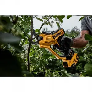 pruning-shear-dcmpp568n-dewalt-90605-nakdewsek0001.webp
