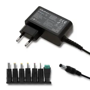 qoltec-51736-universal-power-adapter-12v-25a-30w-7-plugins-93055-zdlqocnot0032-ac.webp