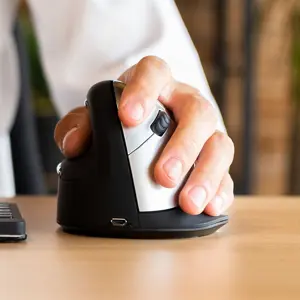 r-go-tools-ergonomic-mouse-r-go-he-break-with-break-software-97480-wlononwcrimh2.webp