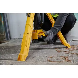 radna-svjetiljka-dewalt-dcl079-xj-led-17715-wlononwcrai90.webp