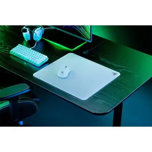 razer-atlas-gaming-mouse-pad-white-14374-wlononwcra769.webp