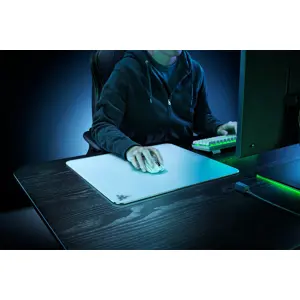 razer-atlas-gaming-mouse-pad-white-14771-wlononwcra769.webp