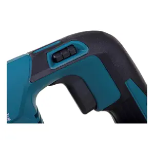 reciprocna-pila-makita-djr187z-crna-plava-3000-udaraca-u-min-45928-nakmakpis0005.webp