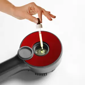 regenerating-hairbrush-massager-for-hair-and-scalp-mt6537-7670-firmedmas0003.webp