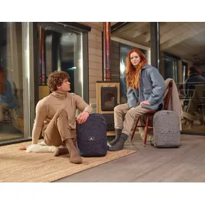 rivacase-anvik-156-laptop-backpack-15l-gray-waterproof-fabri-88471-mobriator0032.webp