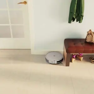 robotski-usisavac-irobot-roomba-combo-essential-crna-boja-au-76003-agdiroros0062.webp