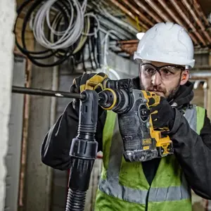 rotacijski-cekic-dewalt-dch274n-xj-18v-21j-400w-crna-zuta-89290-wlononwcraij2.webp