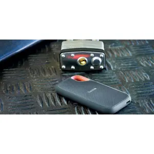 sandisk-extreme-portable-2000-gb-black-35588-wlononwcrgi23.webp