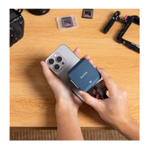 sandisk-pro-cinema-cfexpress-card-reader-12714-e0019367.webp