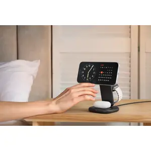satechi-3-in-1-foldable-qi2-25w-wireless-charging-stand-type-38989-st-q25f31c-ea.webp
