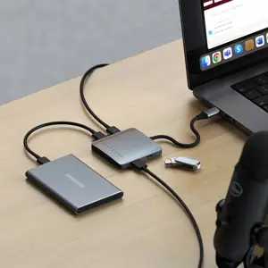 satechi-hub-w-power-delivery-4-x-usb-c-32-20754-wlononwcrnxcr.webp