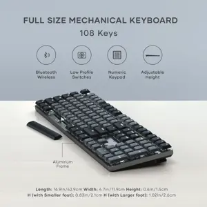 satechi-sm3-slim-mechanical-backlit-bluetooth-keyboard-dark--22942-st-ksm3dk-en.webp