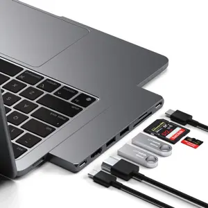 satechi-type-c-pro-hub-slim-space-gray-28721-wlononwcrnroc.webp