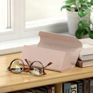 satechi-vegan-leather-findall-glasses-case-desert-rose-32445-st-lfagcr.webp