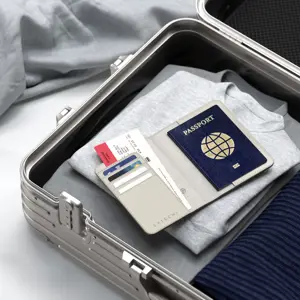 satechi-vegan-leather-findall-passport-cover-sand-98866-st-vpcw.webp