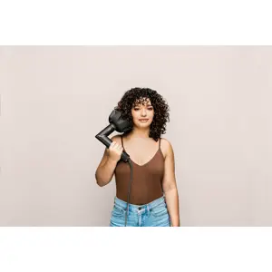 shark-flexstyle-5-in-1-multistyler-warm-black-pink-1400-w-25-74360-wlononwcrgic7.webp