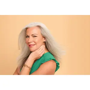 shark-hd333eu-hair-styling-tool-multistyler-warm-white-1700--11496-wlononwcrmw60.webp