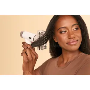 shark-hd333eu-hair-styling-tool-multistyler-warm-white-1700--37566-wlononwcrmw60.webp