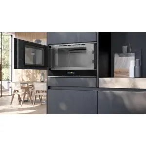 siemens-iq700-bf722l1b1-microwave-built-in-solo-microwave-21-59174-agdsimkmz0029.webp