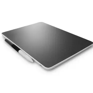 small-pen-tablet-wacom-one-n-gt-130005-70076-wlononwcrnryz.webp