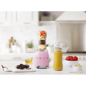 smeg-50s-style-blenders-pbf01pkeu-pink-77709-wlononwcrojlo.webp