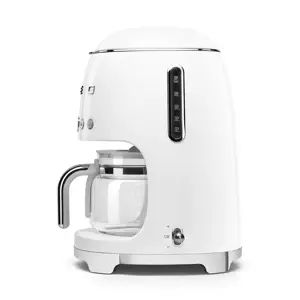 smeg-50s-style-drip-filter-coffee-machine-dcf02wheu-white-28439-wlononwcrjfkz.webp