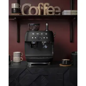 smeg-50s-style-espresso-coffee-machine-egf03bleu-black-96856-wlononwcrpmum.webp