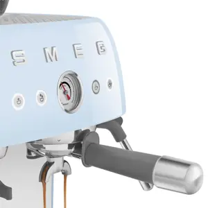 smeg-50s-style-espresso-coffee-machine-egf03pbeu-pastel-blue-81582-wlononwcrpmu5.webp