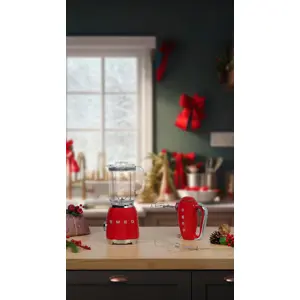 smeg-50s-style-hand-mixer-hmf01rdeu-red-13754-wlononwcrpmx4.webp