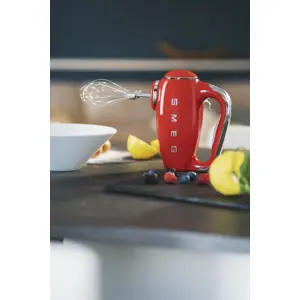 smeg-50s-style-hand-mixer-hmf01rdeu-red-14645-wlononwcrpmx4.webp