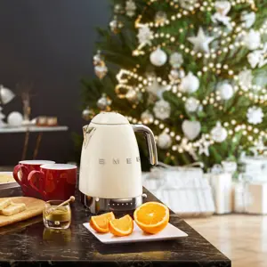 smeg-50s-style-kettles-klf03creu-cream-15675-agdsmecze0007.webp