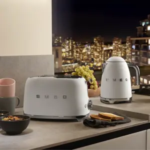 smeg-50s-style-kettles-klf03whmeu-white-27058-wlononwcrjf19.webp