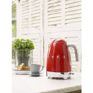 smeg-50s-style-kettles-klf04rdeu-red-31320-agdsmecze0012.webp