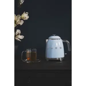 smeg-50s-style-kettles-klf05pbeu-pastel-blue-42581-wlononwcrjet5.webp