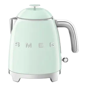 smeg-50s-style-kettles-klf05pgeu-pastel-green-95950-wlononwcrojes.webp