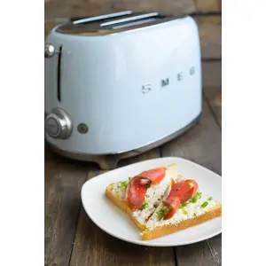 smeg-50s-style-toaster-tsf01pbeu-pastel-blue-51192-wlononwcrmupn.webp