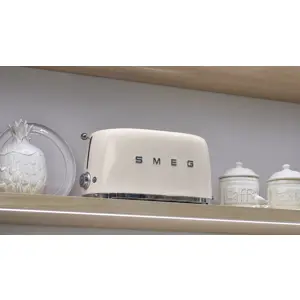 smeg-50s-style-toaster-tsf02creu-cream-91628-wlononwcrjfb8.webp