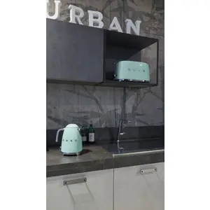 smeg-50s-style-toaster-tsf02pgeu-pastel-green-64811-wlononwcrojeu.webp